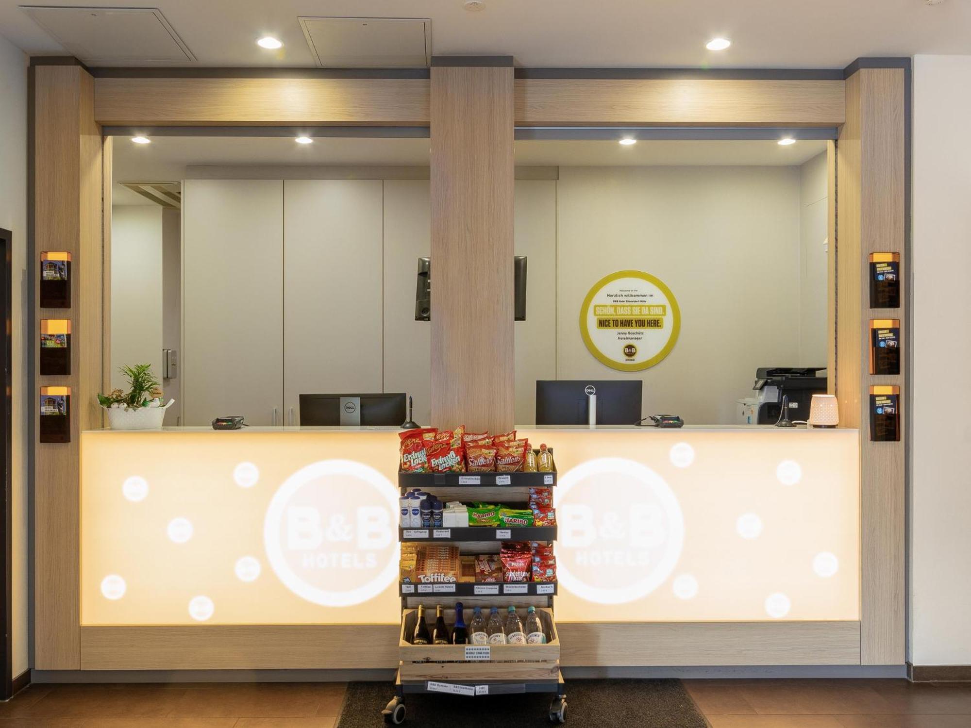B&B Hotel Duesseldorf-Mitte 외부 사진
