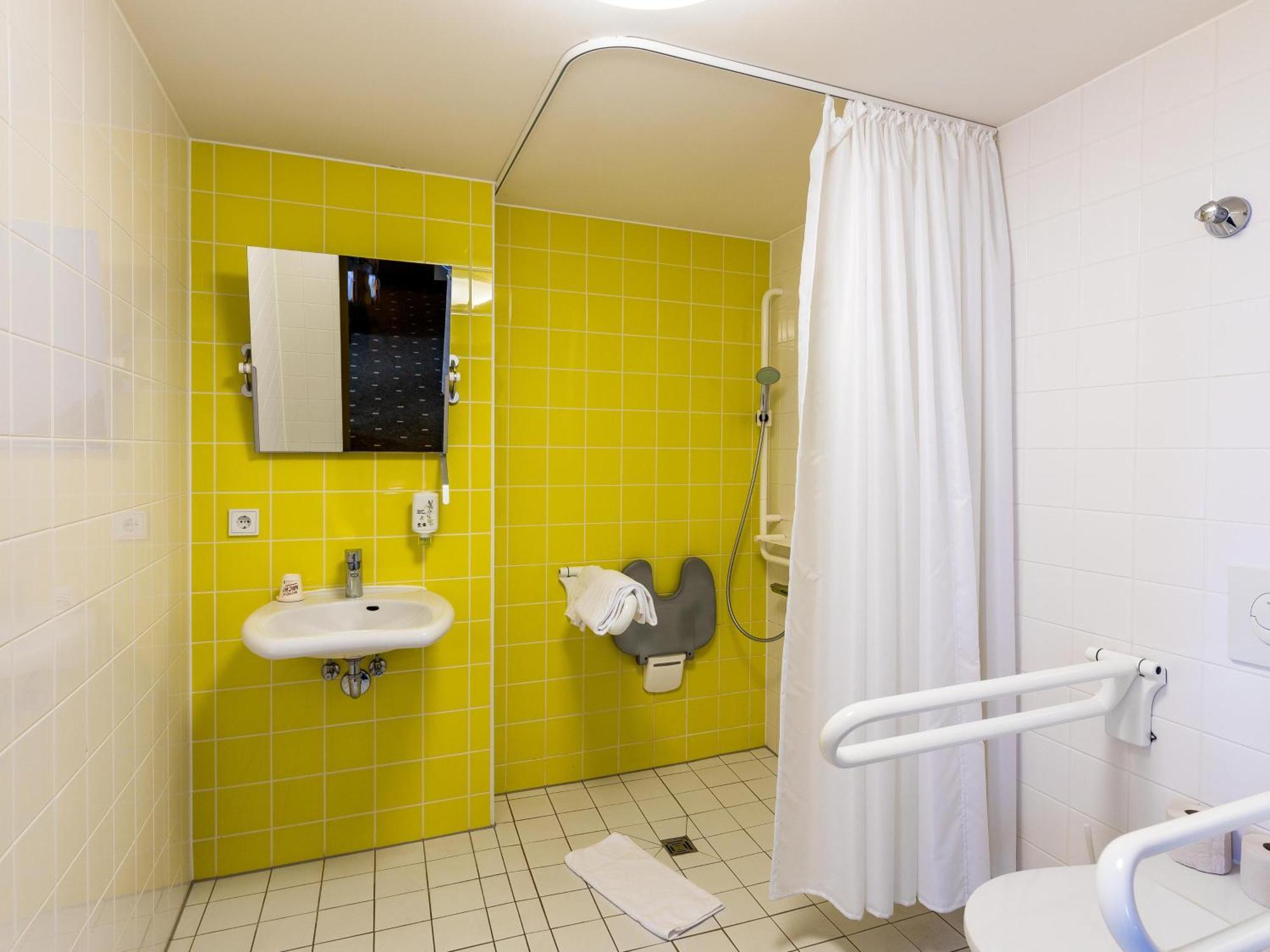 B&B Hotel Duesseldorf-Mitte 외부 사진