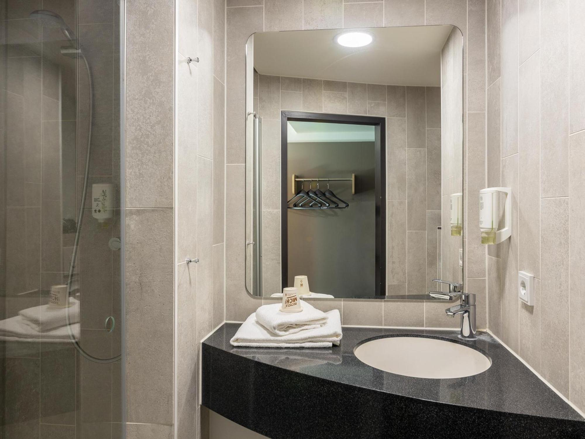 B&B Hotel Duesseldorf-Mitte 외부 사진