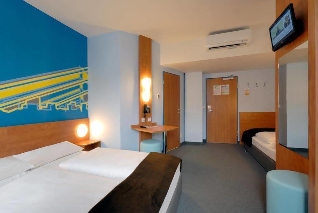 B&B Hotel Duesseldorf-Mitte 외부 사진